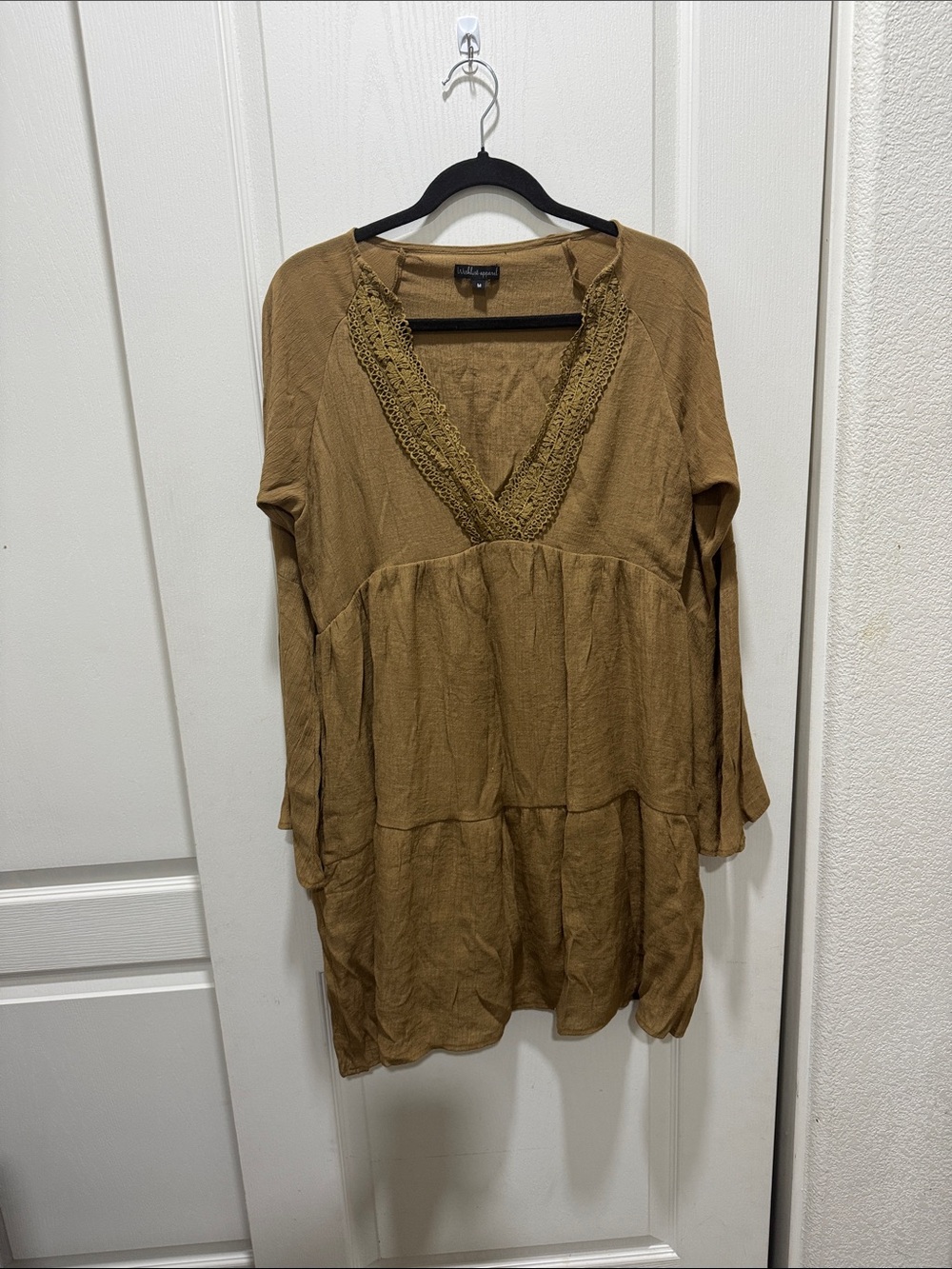 Wishlist Apparel Boho Lace V-Neck Tiered Tunic Top Brown Size M